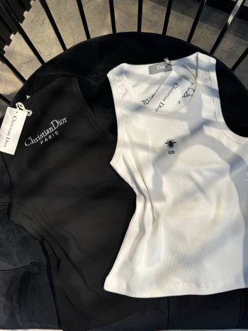 تاپ dior